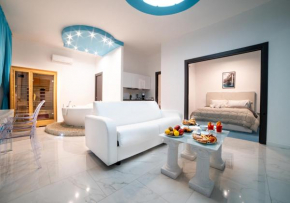 Tiffany & Babylon Luxury Stay